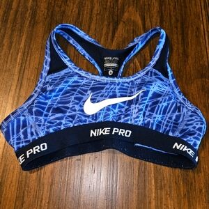 Nike Girls Pro Hypercool Sports Bra Size Small